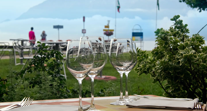 restaurant restaurant